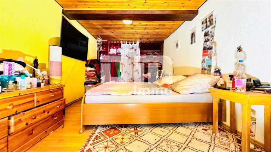 Historisches Fachwerk-Ensemble mit Renditepotenzial in zentraler Lage von Northeim - OG2 WE2 Esszimmer / offen